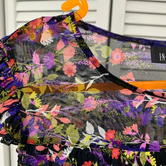 I.N.C. Sleeveless Flower Mesh Top Size M - Picture 5 of 6